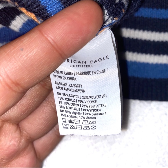 American Eagle Blue/orange long sleeve crop top - Picture 5 of 6